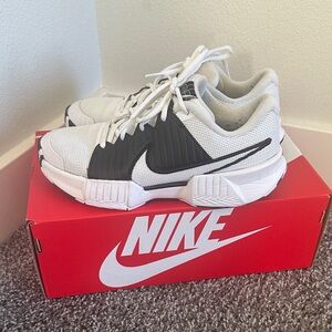 Nike Pickleball Court Shoes (Black and White)